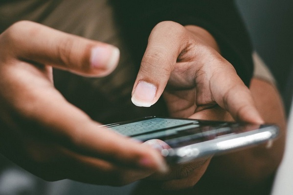 Airtel et Moov ne vont plus déduire le crédit principal de leurs abonnés après épuisement de leur forfait internet