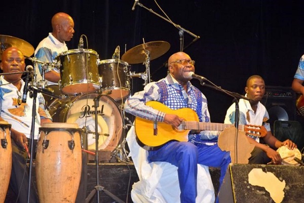 statut-de-l-artiste-le-gouvernement-annonce-la-publication-des-decrets-d-application-d-ici-la-fin-du-mois