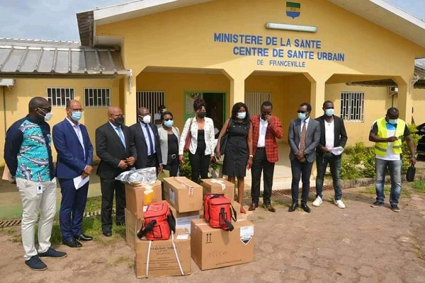 Covid-19 : la Comilog offre du matériel médical d’une valeur de 35 millions de FCFA au Haut-Ogooué et à l’Ogooué-Lolo