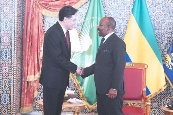 À Libreville, le chef de la diplomatie chinoise et Ali Bongo parlent du renforcement de la coopération sino-gabonaise