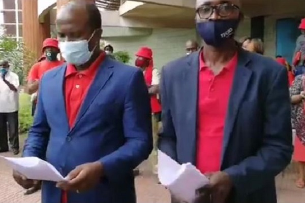 En grève, les agents des eaux et forêts s’en remettent au président Ali Bongo