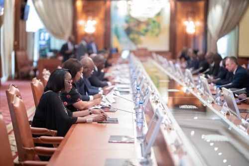 Un dialogue social inclusif en préparation au Gabon 