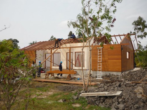 Ecowood Gabon propose des maisons modulaires en bois  