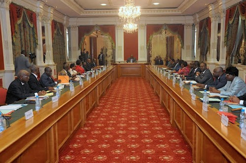 Ali Bongo Ondimba invite les magistrats à se conformer à l’éthique professionnelle