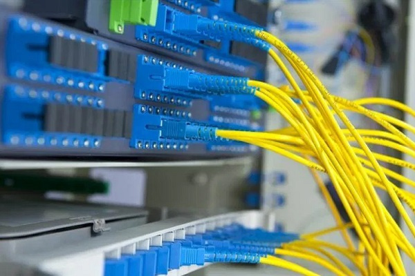 Malgré un parc d’abonnés en baisse de 8%, le chiffre d’affaires du segment internet augmente de 5% au 2e trimestre