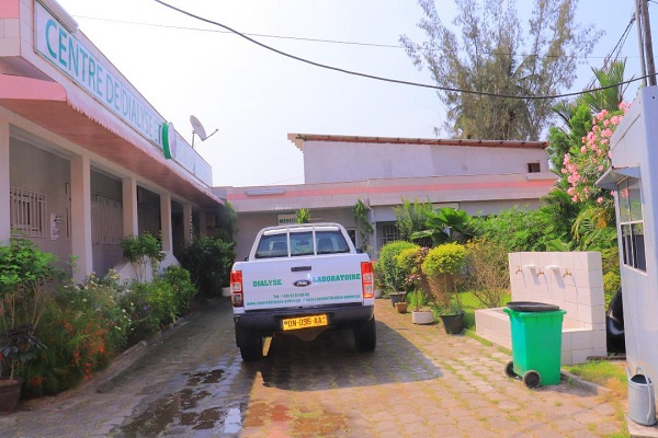 Insuffisance rénale : le Samu et le centre de dialyse Irumu s’allient pour prendre en charge des malades indigents