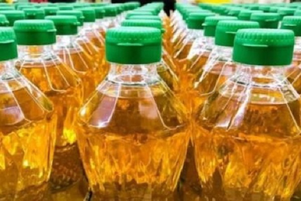 Le Gabon autorise l’importation de 3000 tonnes d’huiles de cuisine pour faire face à la demande (Jessye E. Ekhoga)