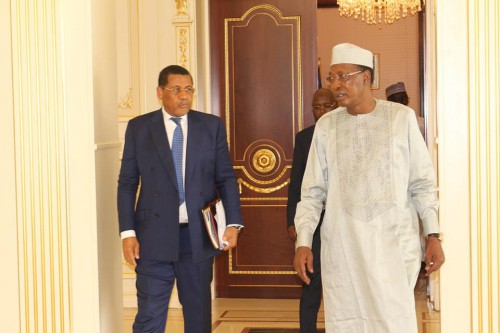 En prélude au Sommet de la Cemac, Idriss Déby Itno et Daniel Ona Ondo font le point de la libre-circulation