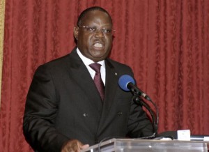Les défis du premier gouvernement Issoze Ngondet