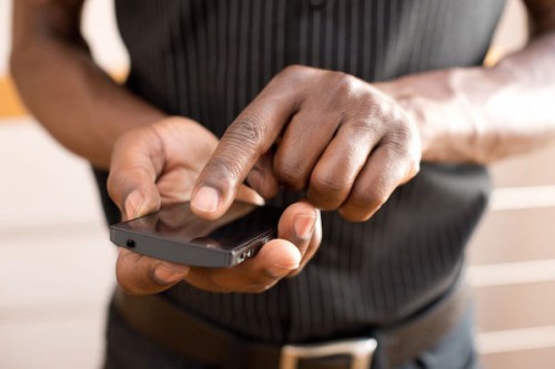 Gabon : 1 million d’internautes, 3 millions d’abonnés au mobile