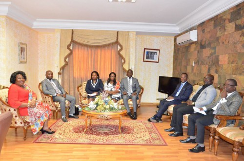 Le bureau exécutif d’Imagine Gabon présente ses civilités à la mairesse d’Owendo