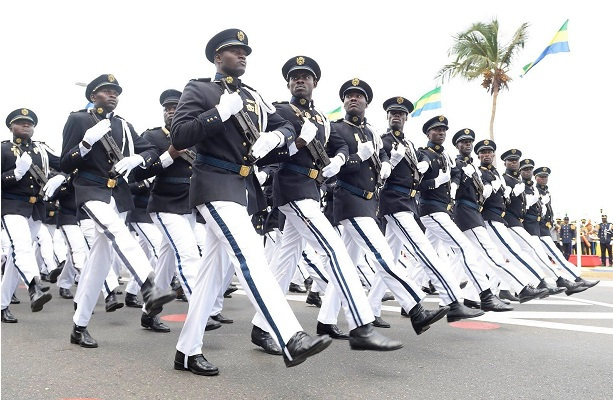 Défense : le Gabon recrute 100 élèves officiers de police scientifique