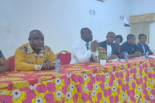 Crise à Nouvelle Gabon Mining : Elvis Ossindji ouvre le dialogue avec les employés du sous-traitant Aswan