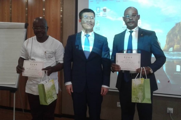 En vue de promouvoir son projet « la Ceinture et la Route », la Chine lance un prix de journalisme au Gabon