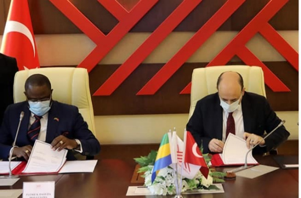 Education: Libreville et Ankara signent deux accords de coopération