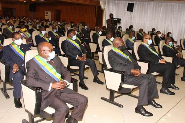 Sénat : comprendre comment Ali Bongo Ondimba a choisi les 15 sénateurs nommés