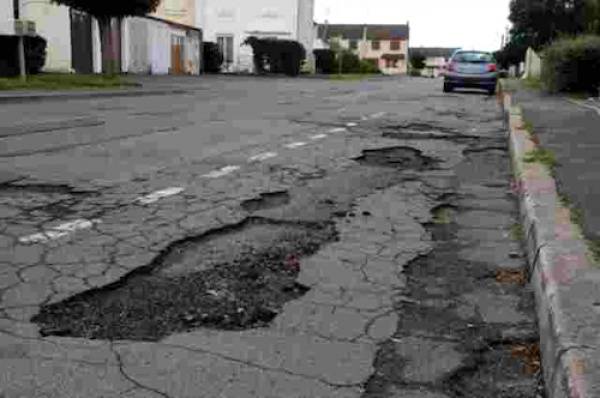 Libreville : réhabilitation du Boulevard Triomphal, long de 3 kilomètres