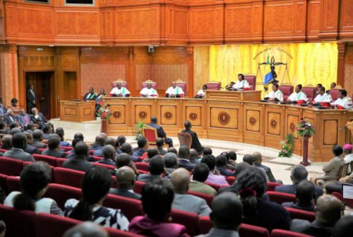 Universités et grandes écoles : La Cour constitutionnelle suspend l’arrêté sur l’augmentation des frais d’inscription