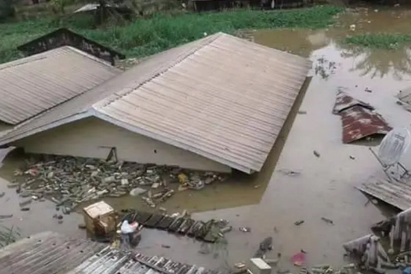 Vers la mise en place d’un plan d’urgence pour stopper les éboulements et les inondations au Gabon