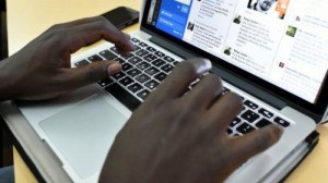Gabon : l’Internet et les réseaux sociaux reprennent du service progressivement