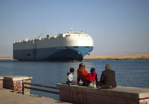 Ali Bongo invité à l’inauguration du nouveau Canal de Suez