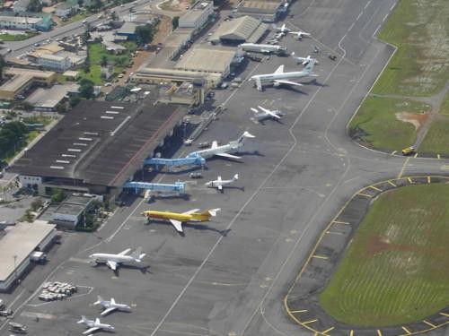 L’aéroport international Léon MBA de Libreville subit une étude de sécurité et une évaluation des impacts environnementaux