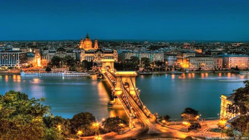 Le Gabon promeut son Plan numérique à Budapest