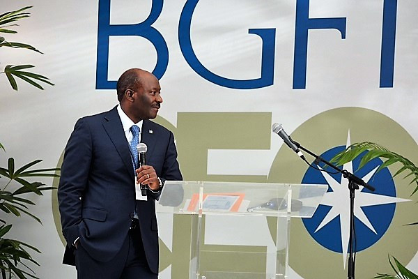 Eau et électricité : BGFIBank s’engage à financer le nouveau plan d’investissement de la SEEG