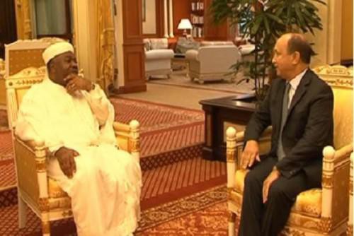 Abdeslam Ahizoune a présenté à Ali Bongo les projets de Maroc Telecom au Gabon