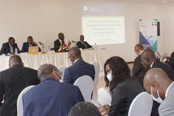 En vue de mobiliser 320 milliards de FCFA, le Gabon fait la cour aux investisseurs de la Cemac