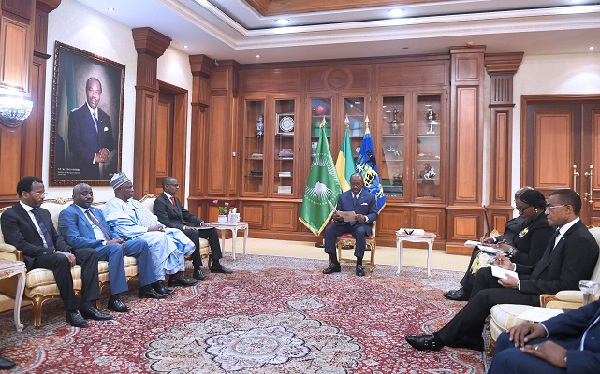 Élection présidentielle au Tchad : Ndjamena consulte Libreville sur les questions sécuritaires